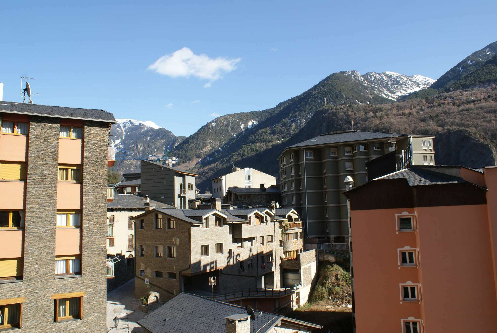 Hotel Sant Jordi By Alegria Andorra la Vella Exterior foto
